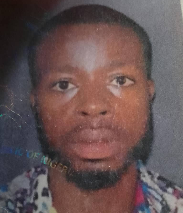 Olagbaj u Jeremia h Akinwal e